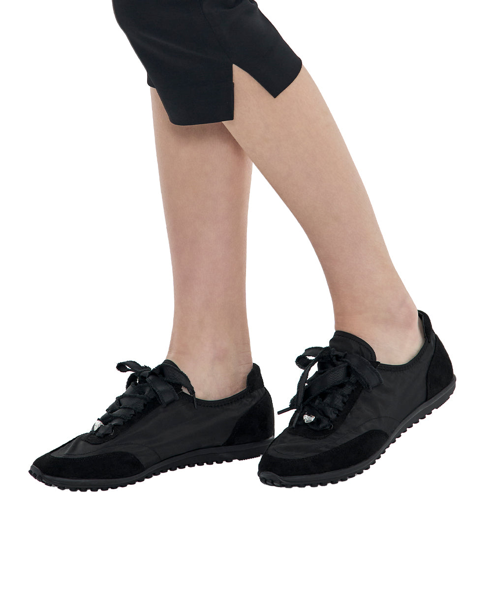 Sophie Flat Sneakers / Black