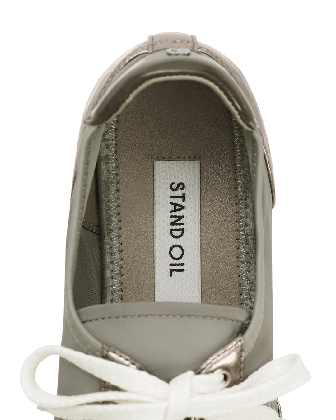 Sophie Flat Sneakers  / Metallic Gray