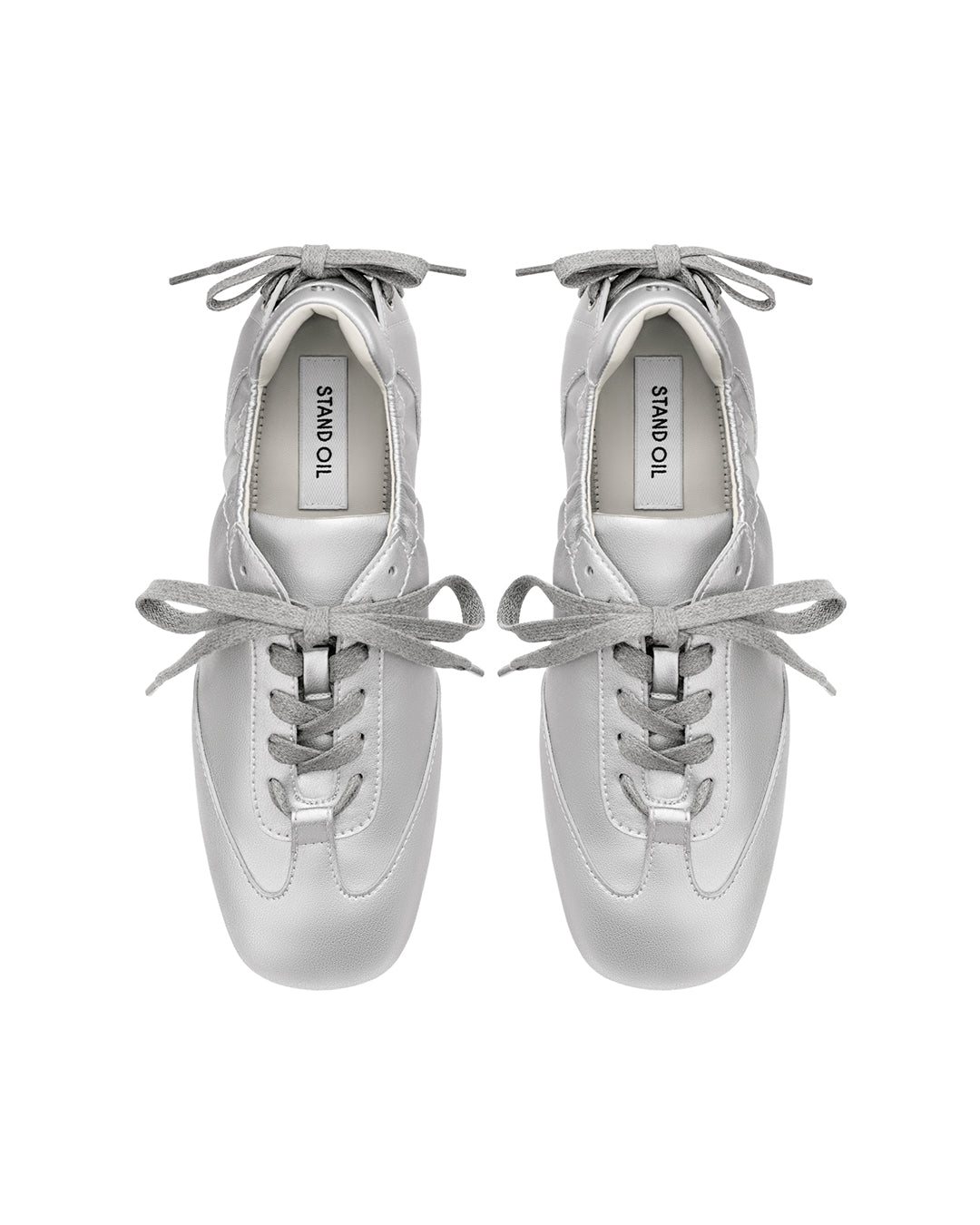 Double Tied Sneakers / Silver
