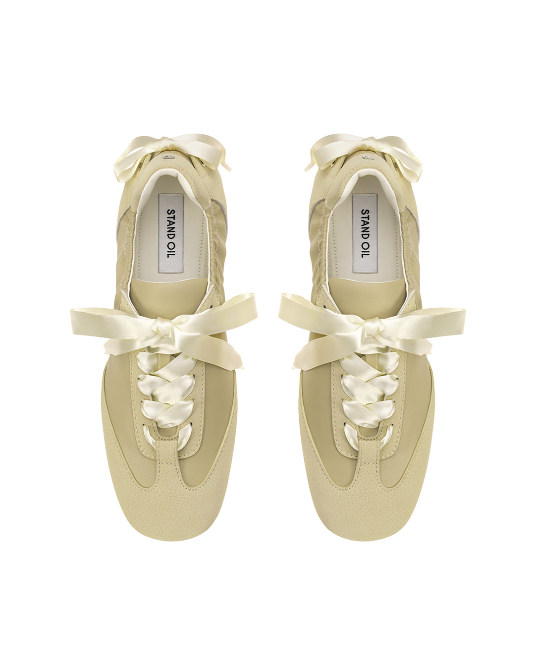 Double Tied Sneakers / Butter