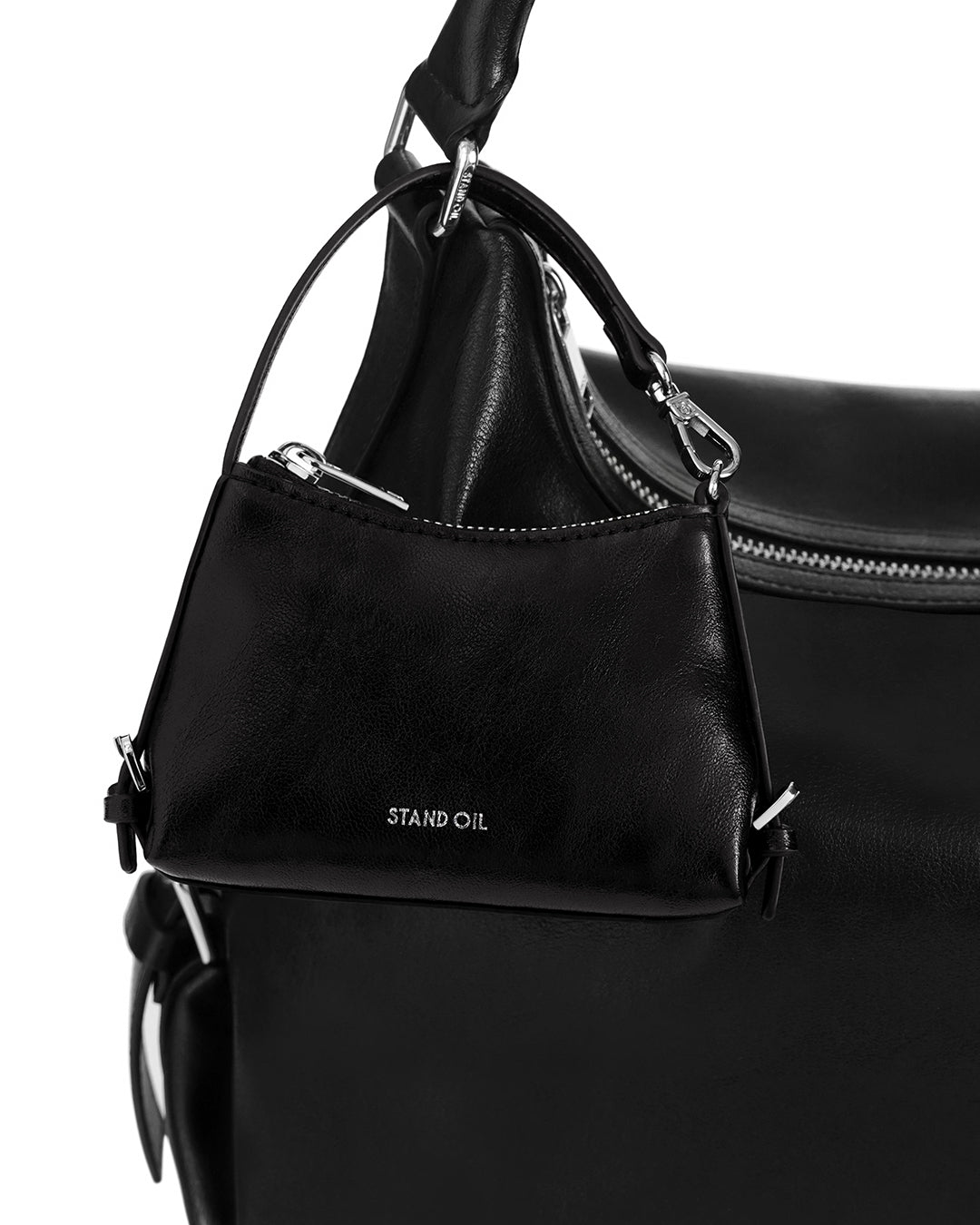 Mushy Pods Keyring / Black