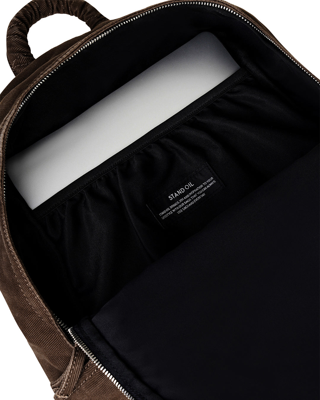 Day Backpack / Brown