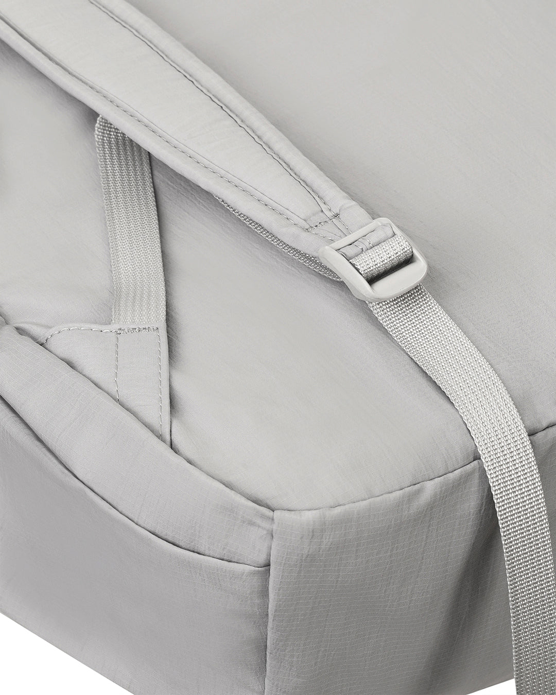 Plico Backpack / Light Gray