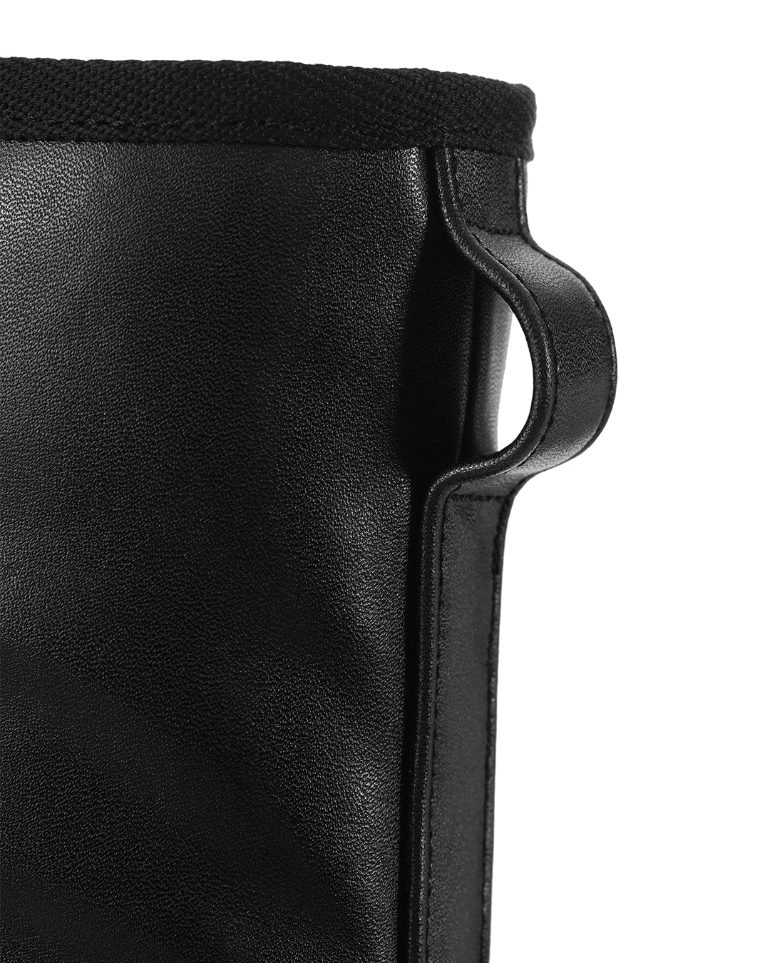 Hatched Winter Boots / Black