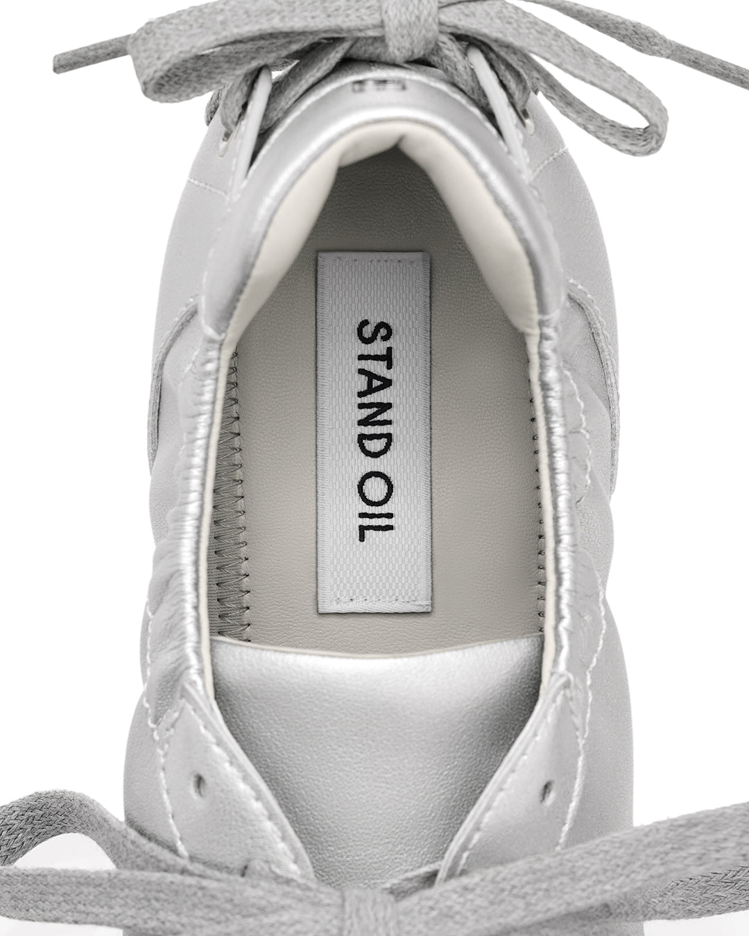 Double Tied Sneakers / Silver