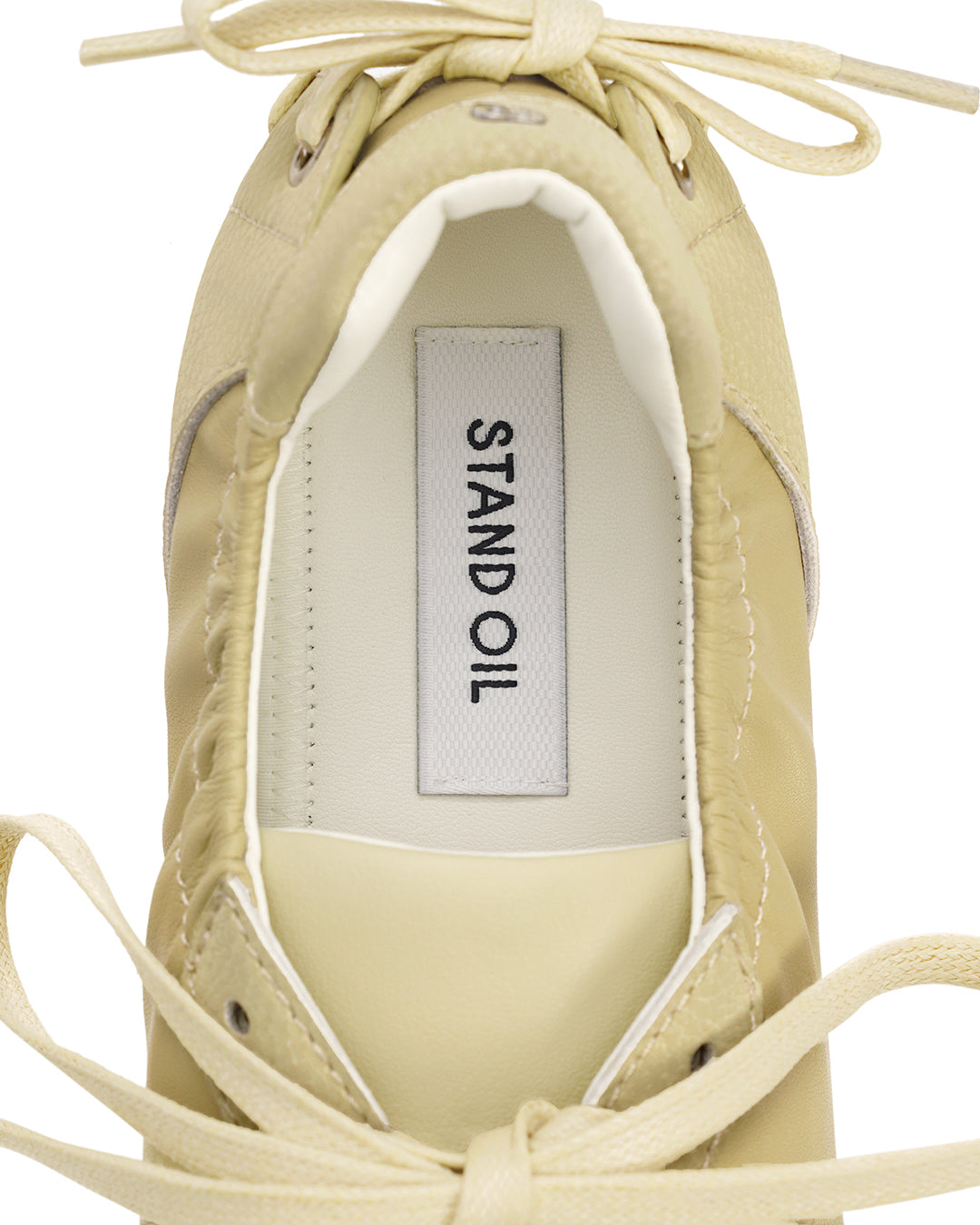 Double Tied Sneakers / Butter