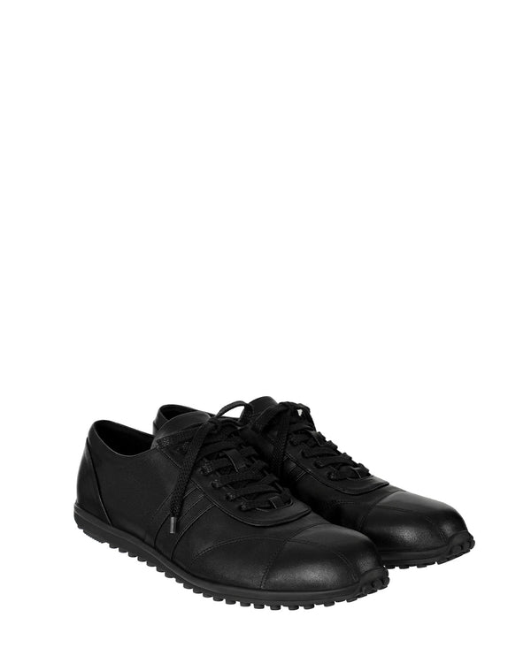 Isla Lace up Sneakers / Black