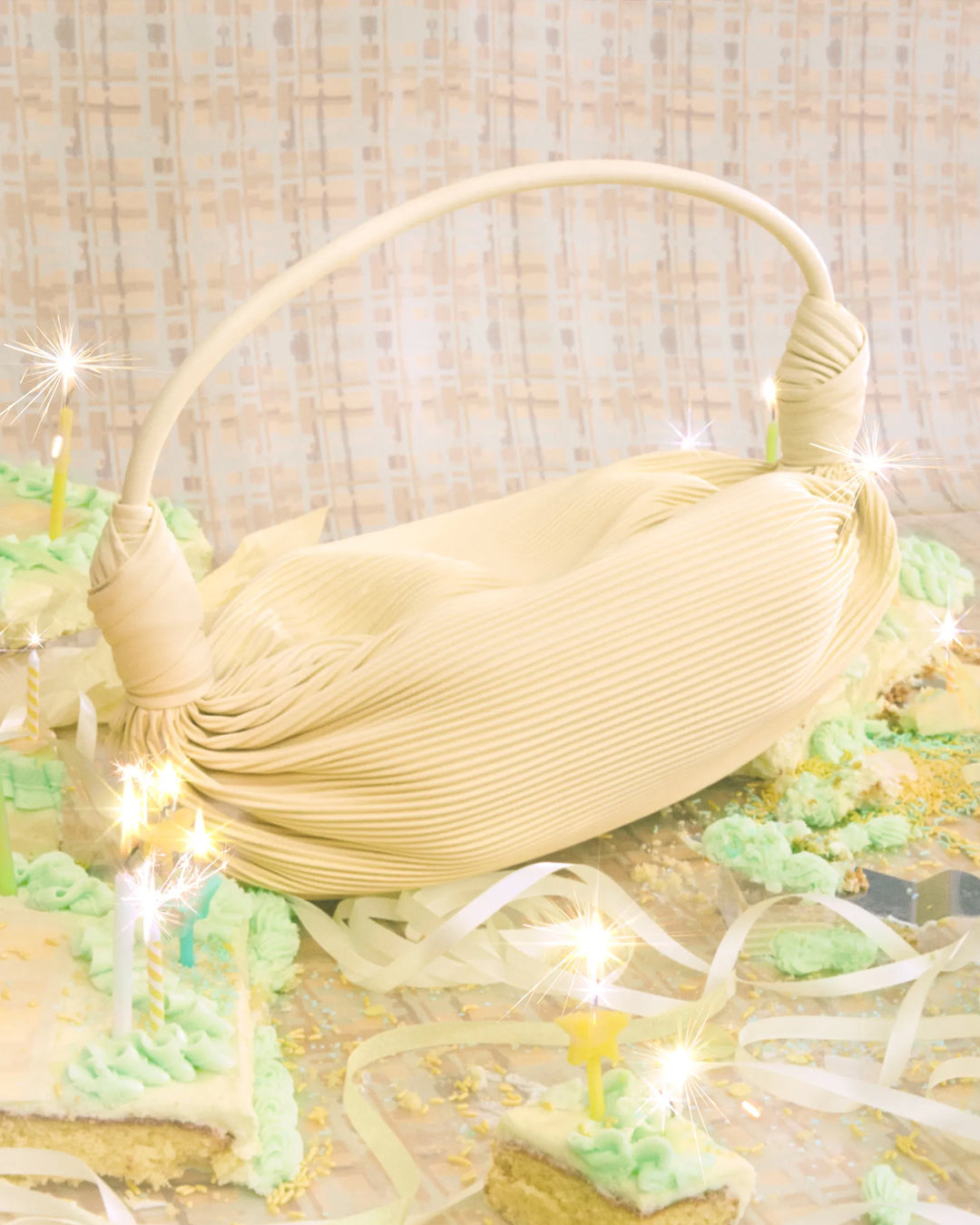 Wave Knot Bag / Butter