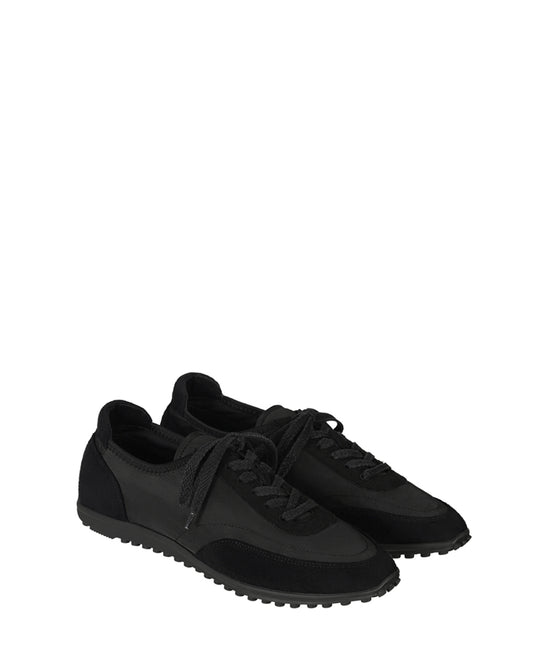 Sophie Flat Sneakers / Black