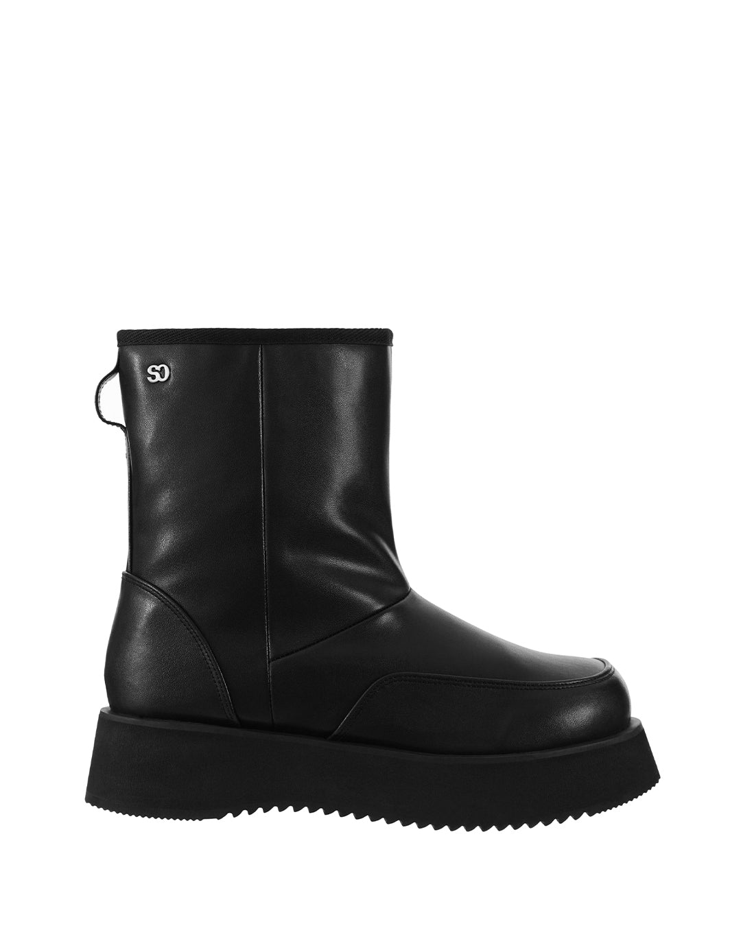 Hatched Winter Boots / Black